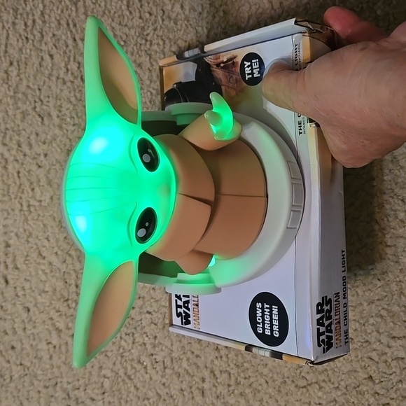 NIB Star Wars The Child 7-Inch LED Mood Light Lamp - Picture 7 of 7